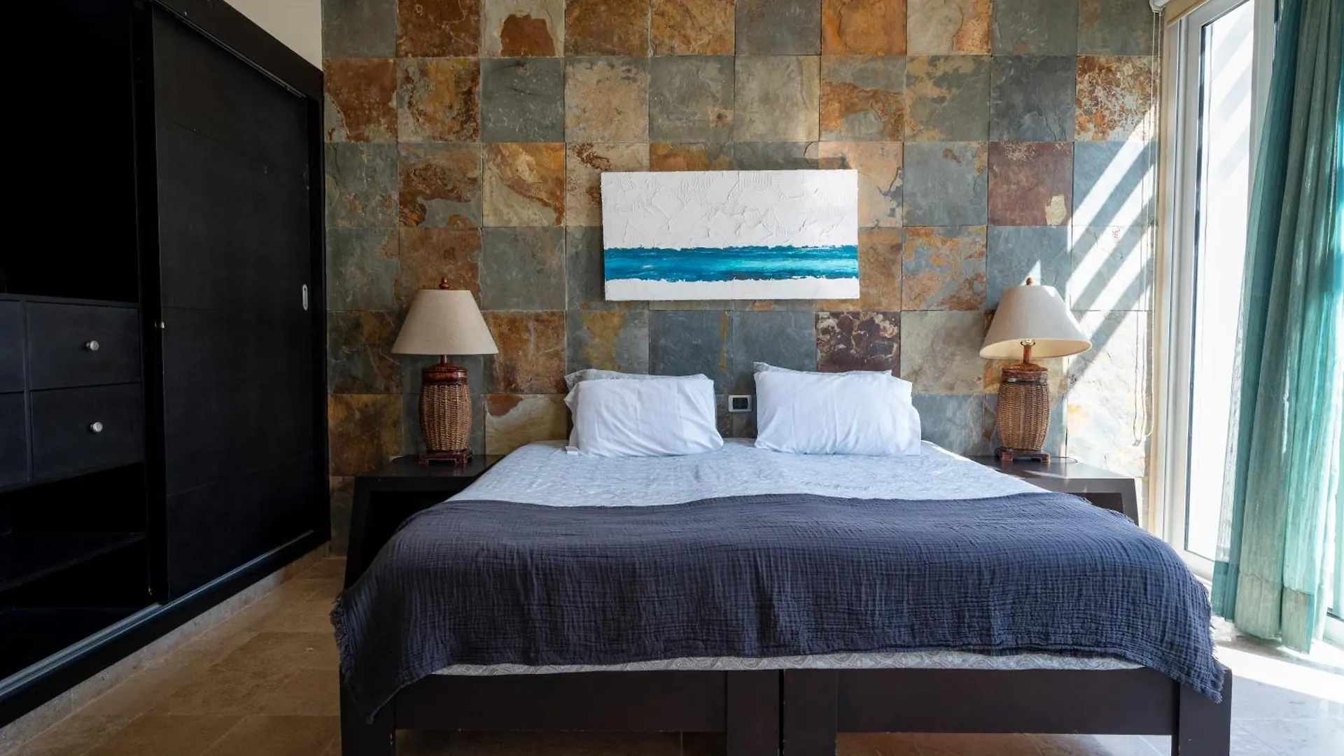 Spacious & Serene Penthouse With Rooftop, Jungle Views, Prime Location Steps To Beach & 5Th Ave Playa del Carmen 0*,  Meksyk